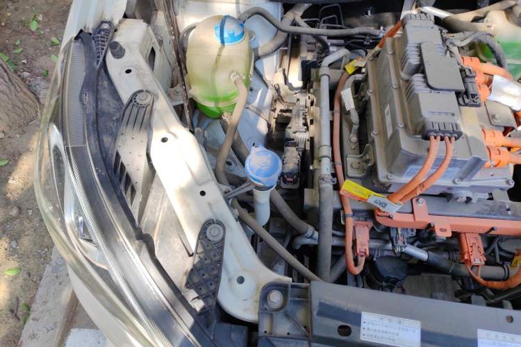 Used AION Trumpchi GE3 2020 530 Internet Enjoyment Edition Engine Bay Right