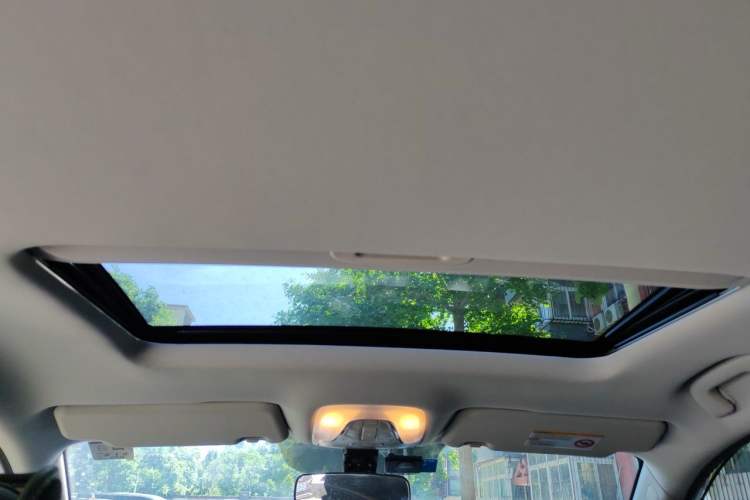 Used AION Trumpchi GE3 2020 530 Internet Enjoyment Edition Headliner