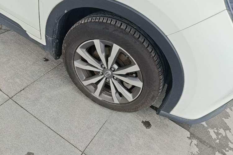 Used AION Trumpchi GE3 2020 530 Internet Enjoyment Edition Right Front Wheel Hub