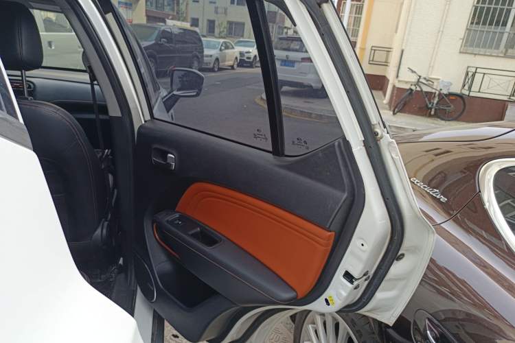 Used AION Trumpchi GE3 2020 530 Internet Enjoyment Edition Right Rear Door Interior