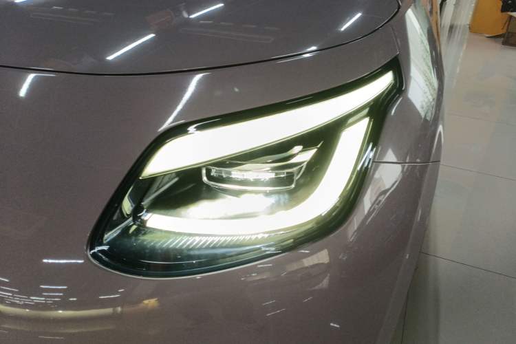 Used AION UT 2025 420 Intelligent Luxury Edition Left Front Headlight