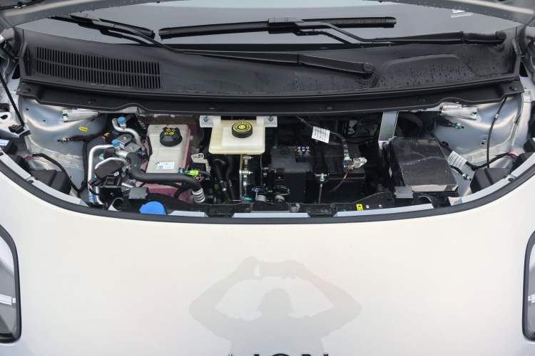 Used AION UT 2025 330 Starlight Edition Engine Bay