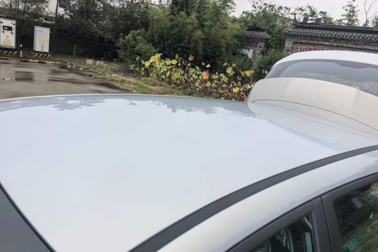 Used AION UT 2025 330 Starlight Edition Roof