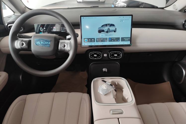 Used AION UT 2025 330 Starlight Edition Center Console