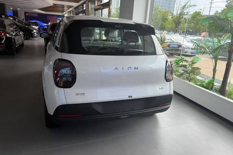 Used AION UT 2025 420 Intelligent Luxury Edition Exterior 4