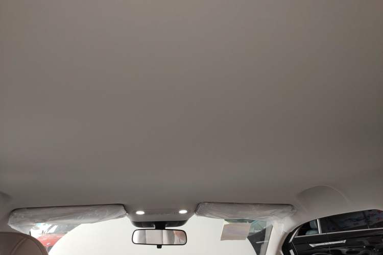Used AION UT 2025 330 Starlight Edition Headliner