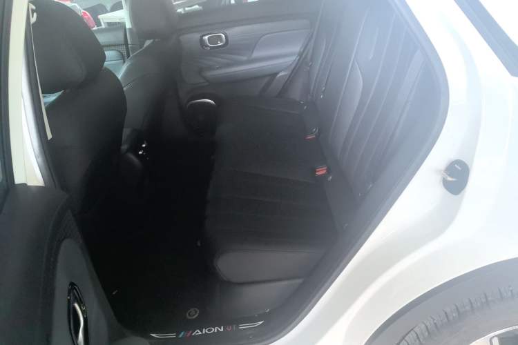 Used AION UT 2025 420 Intelligent Luxury Edition Interior 1