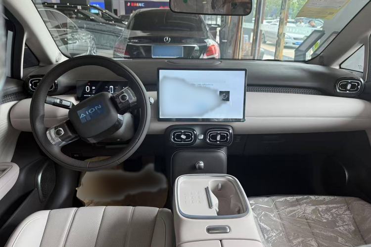 Used AION UT 2025 420 Intelligent Luxury Edition Interior 1