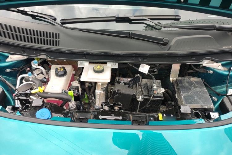 Used AION UT 2025 420 Prestige Edition Engine Bay
