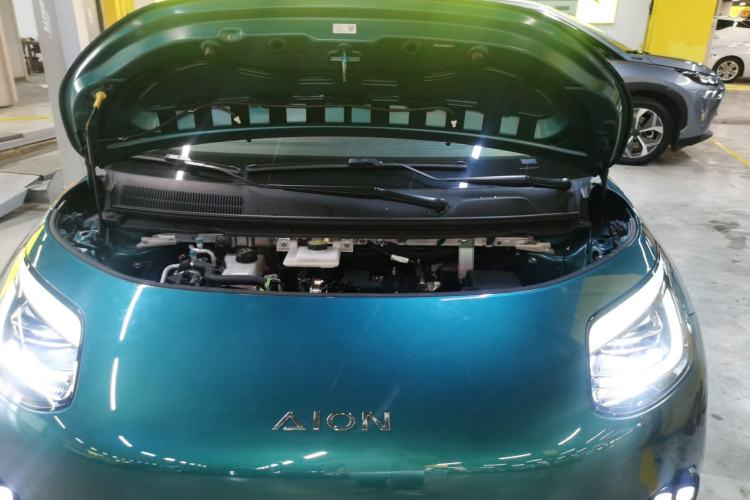 Used AION UT 2025 420 Prestige Edition Engine Bay