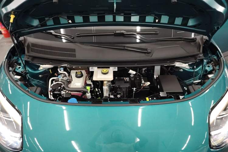 Used AION UT 2025 330 Starlight Edition Engine Bay