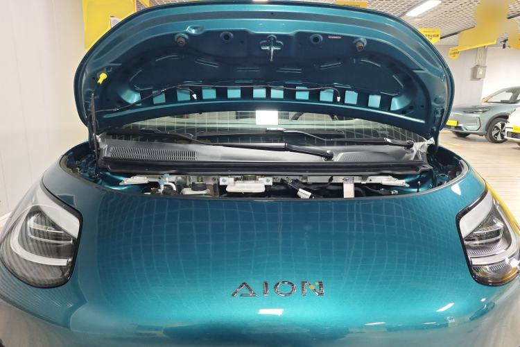 Used AION UT 2025 420 Prestige Edition Engine Bay