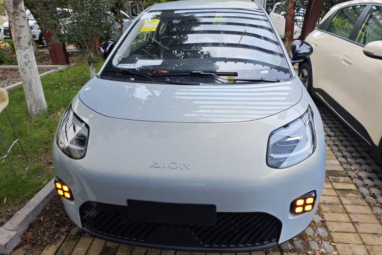 Used AION UT 2025 330 Starlight Edition Exterior 1