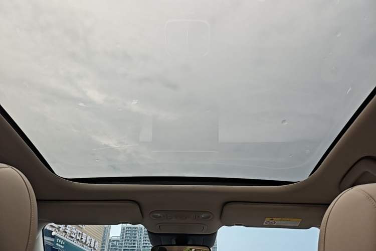 Used AION UT 2025 420 Prestige Edition Headliner