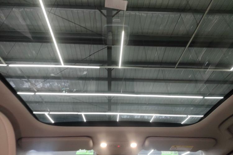 Used AION UT 2025 420 Prestige Edition Headliner