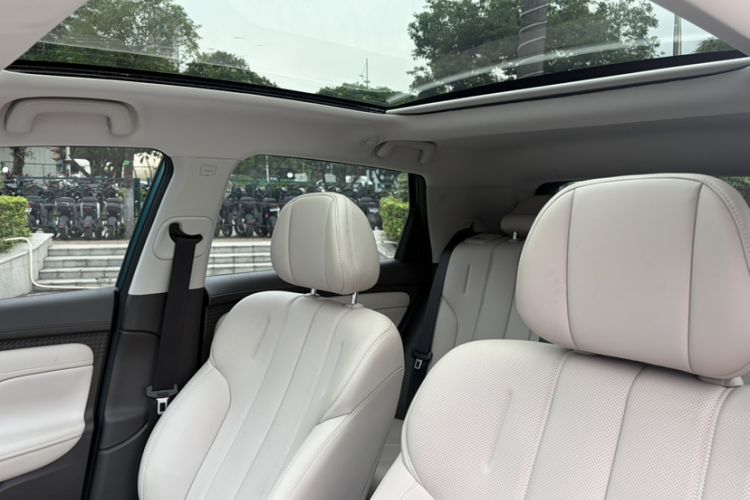 Used AION UT 2025 420 Prestige Edition Interior 12
