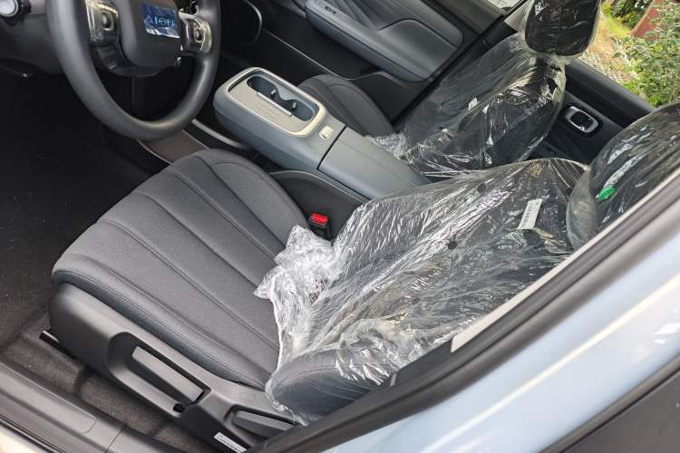 Used AION UT 2025 330 Starlight Edition Interior 3