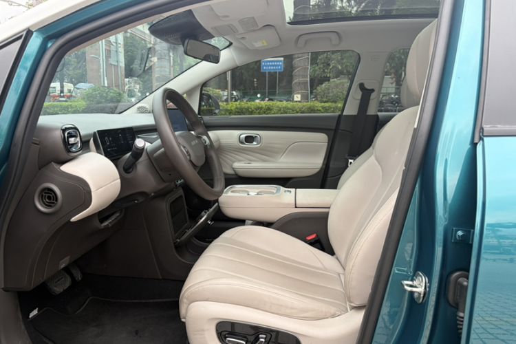 Used AION UT 2025 420 Prestige Edition Interior 6