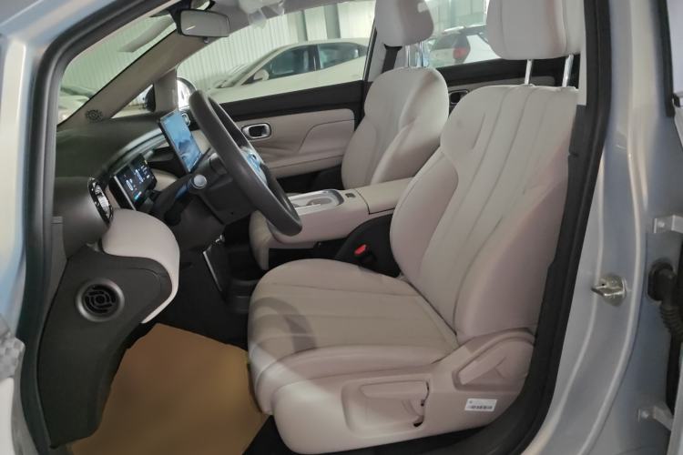 Used AION UT 2025 330 Starlight Edition Left Front Seat
