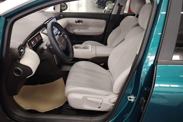 Used AION UT 2025 330 Starlight Edition Left Front Seat