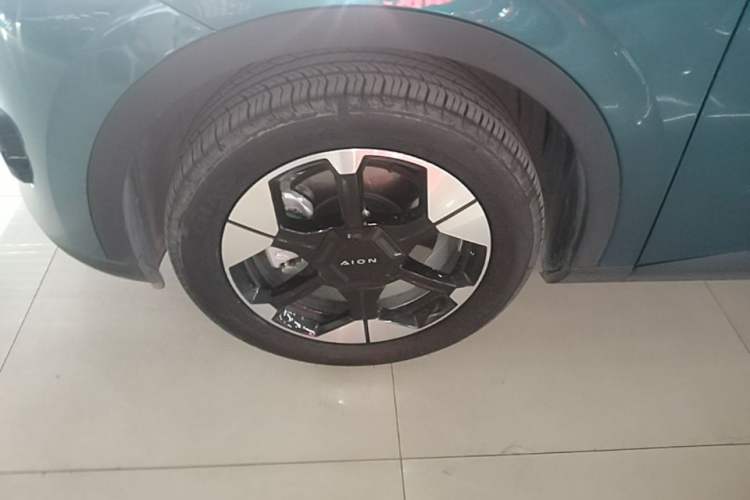 Used AION UT 2025 420 Prestige Edition Left Front Wheel Hub