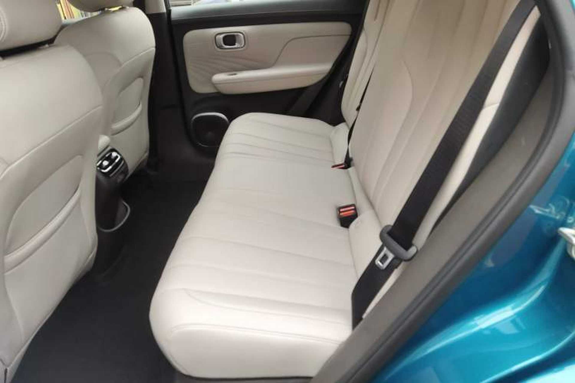 Used AION UT 2025 420 Prestige Edition Left Rear Seat