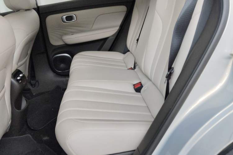 Used AION UT 2025 420 Prestige Edition Left Rear Seat