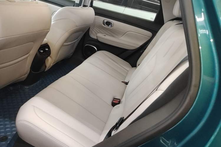 Used AION UT 2025 420 Prestige Edition Left Rear Seat