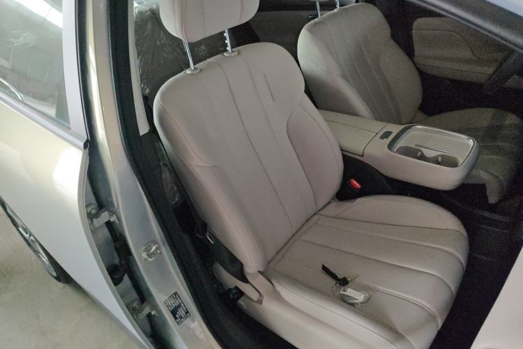 Used AION UT 2025 330 Starlight Edition Right Front Seat