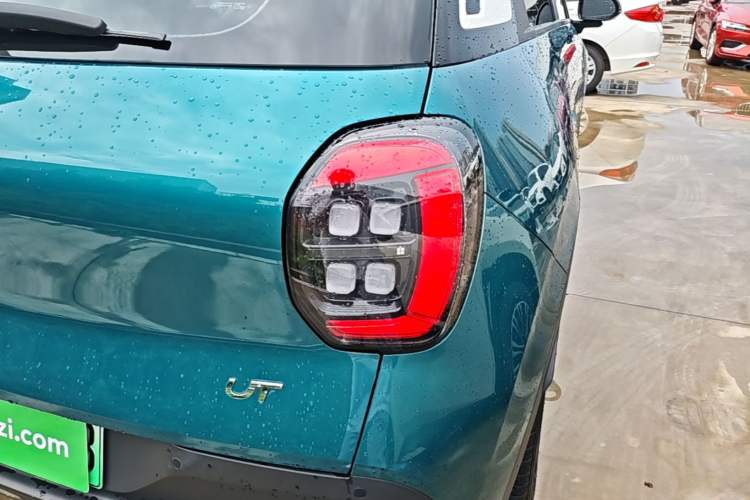 Used AION UT 2025 420 Prestige Edition Right Rear Taillight