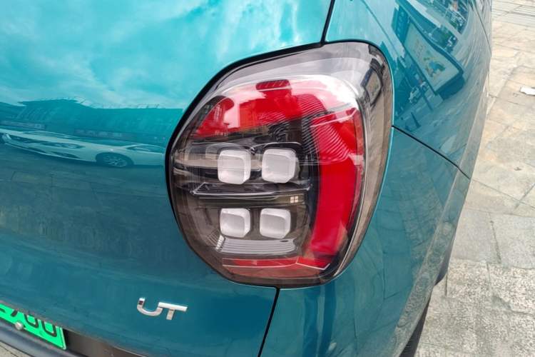 Used AION UT 2025 420 Prestige Edition Right Rear Taillight