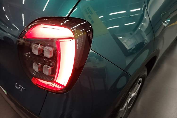Used AION UT 2025 330 Starlight Edition Right Rear Taillight