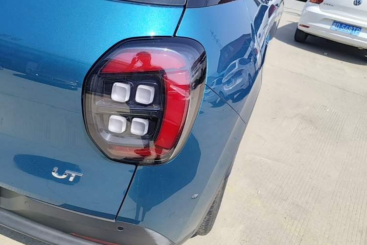Used AION UT 2025 420 Prestige Edition Right Rear Taillight