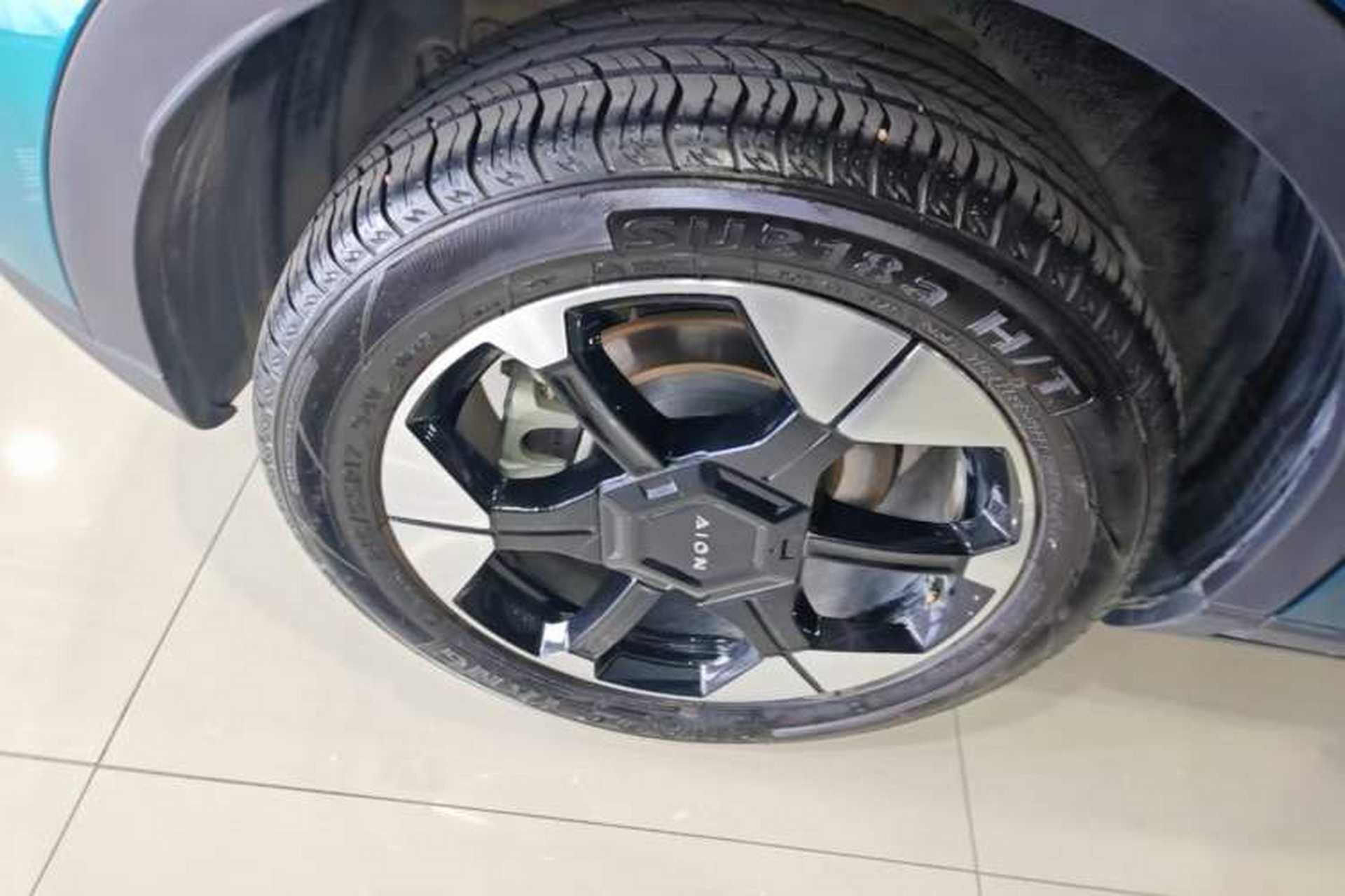 Used AION UT 2025 420 Prestige Edition Right Rear Wheel Hub