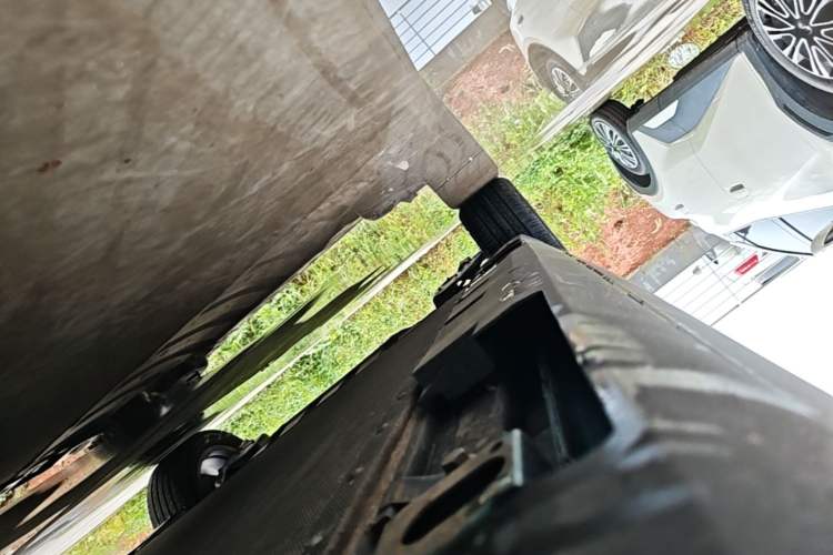 Used AION UT 2025 420 Prestige Edition Right Side Sill