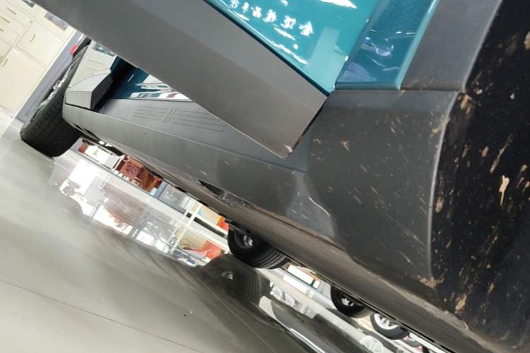 Used AION UT 2025 420 Prestige Edition Right Side Sill