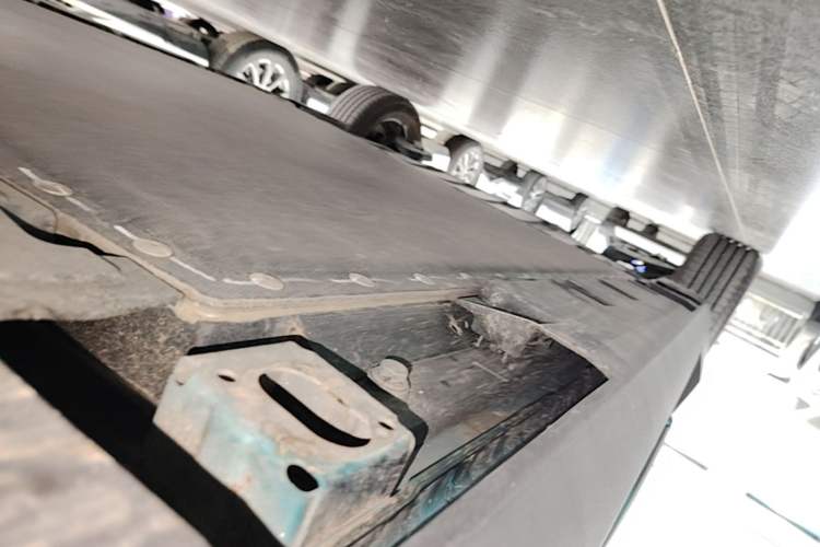 Used AION UT 2025 330 Starlight Edition Right Side Sill