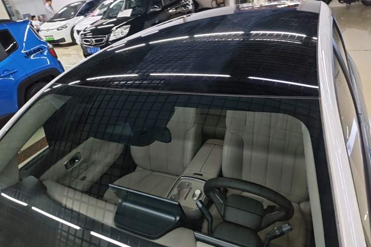 Used AION UT 2025 420 Prestige Edition Roof