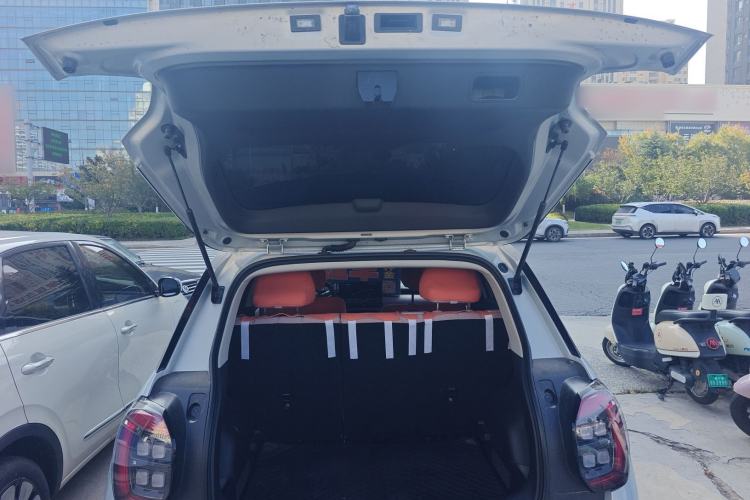 Used AION UT 2025 330 Star Edition Trunk