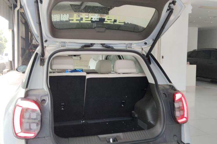 Used AION UT 2025 420 Prestige Edition Trunk
