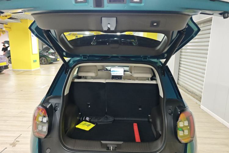 Used AION UT 2025 420 Prestige Edition Trunk