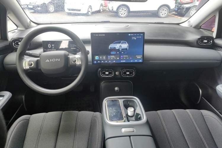 Used AION UT 2025 330 Starlight Edition Center Console