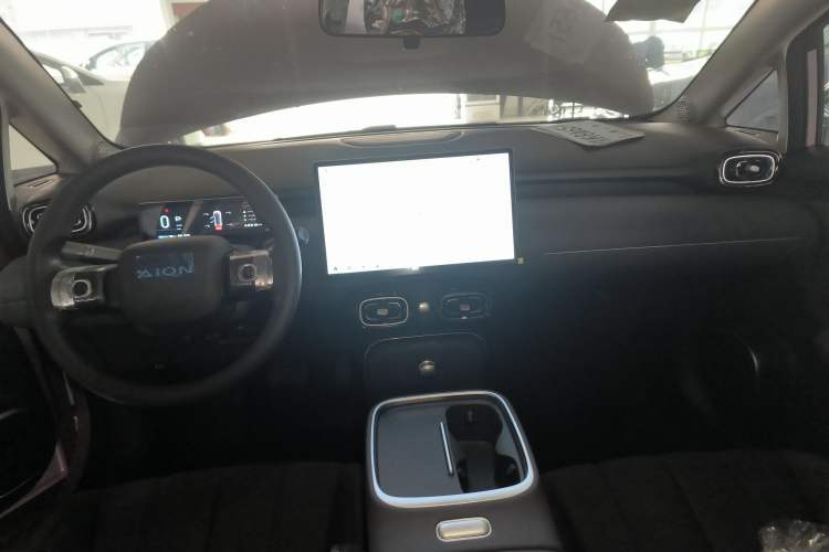 Used AION UT 2025 330 Starlight Edition Center Console