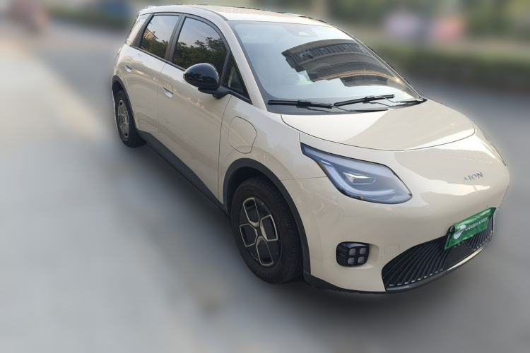 Used AION UT 2025 420 Smart Edition Front Right 45 Deg