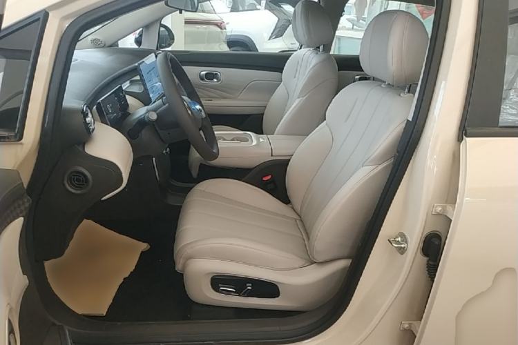Used AION UT 2025 420 Intelligent Luxury Edition Left Front Seat