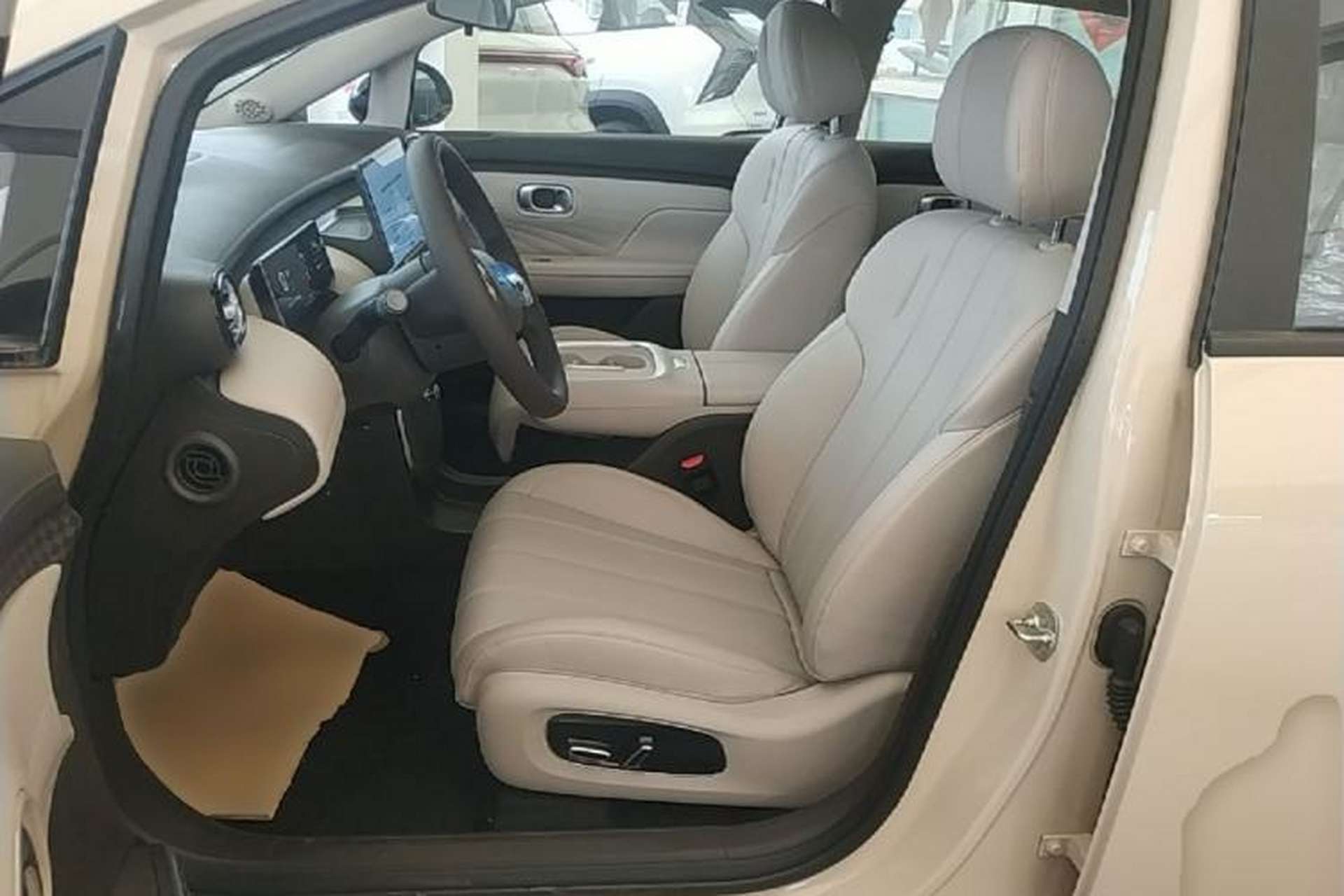 Used AION UT 2025 420 Intelligent Luxury Edition Left Front Seat