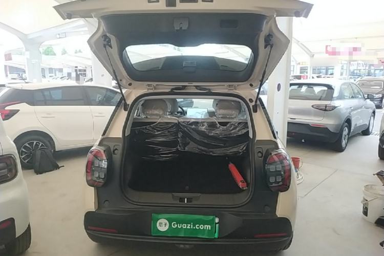 Used AION UT 2025 420 Intelligent Luxury Edition Trunk