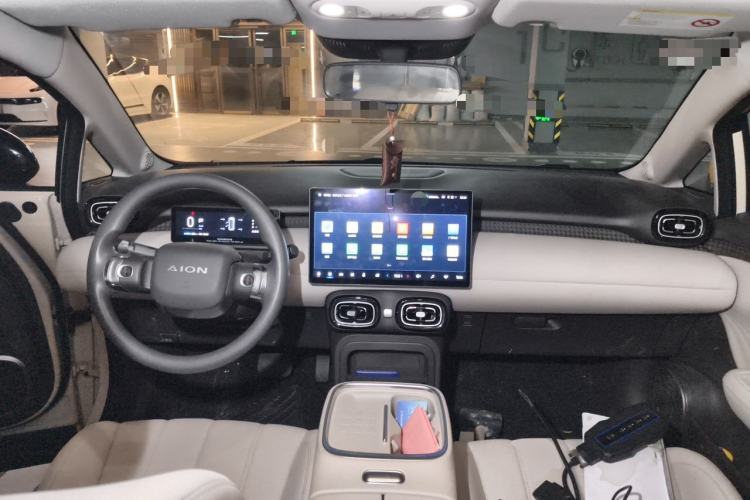 Used AION UT 2025 330 Starlight Edition Center Console
