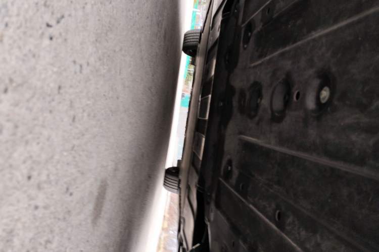 Used AION UT 2025 330 Starlight Edition Chassis Rear