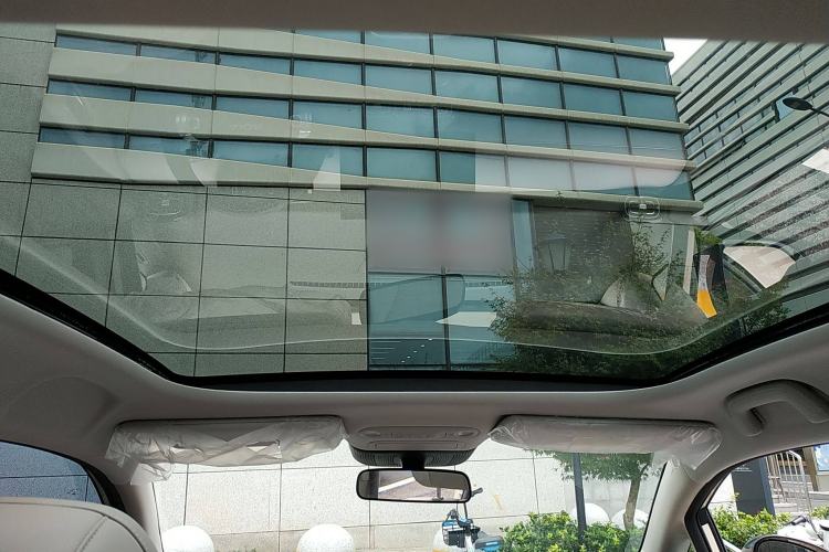 Used AION UT 2025 420 Prestige Edition Headliner